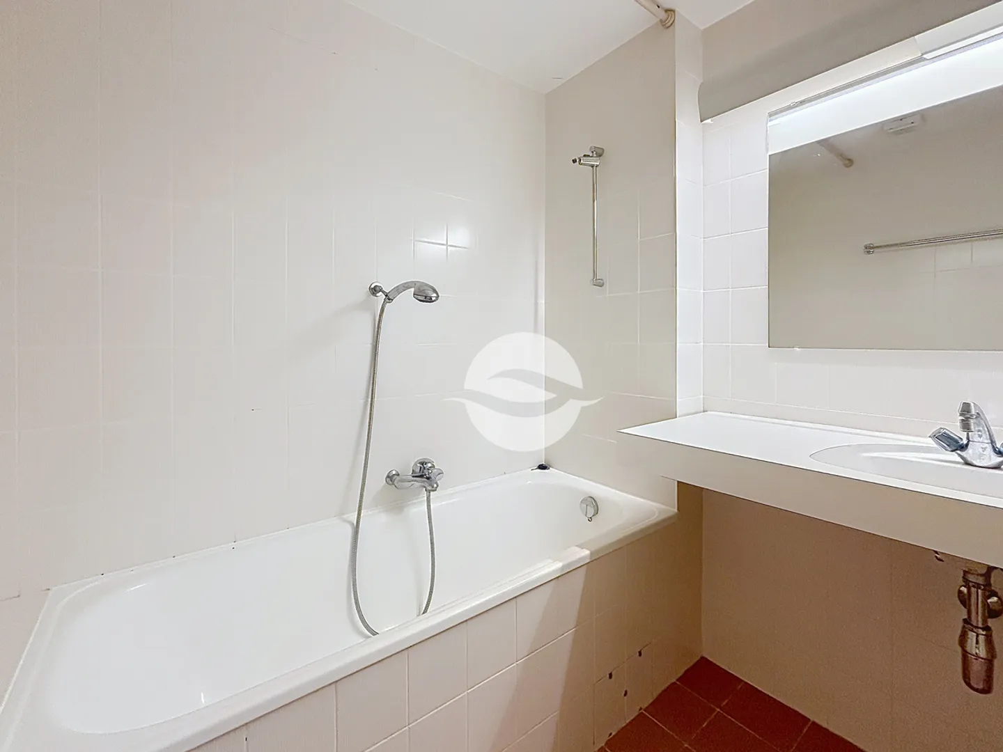 Luxusvilla am See - Foto 13 von 15