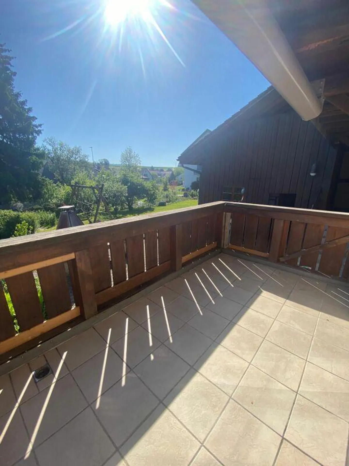 Apartment with Charm - Photo 2 of 7