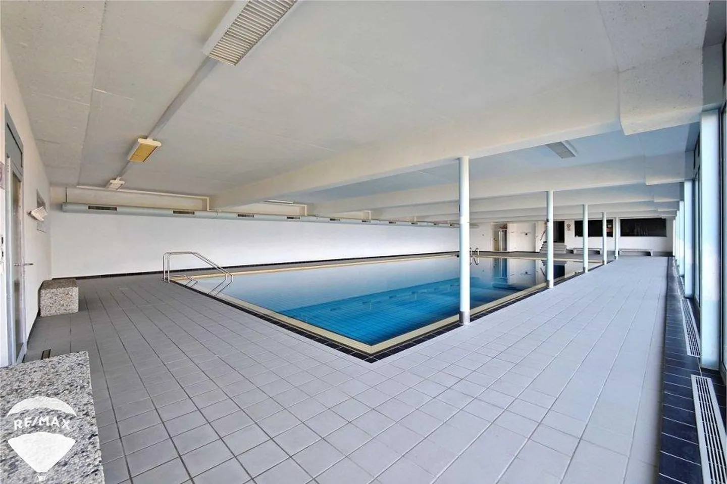 Wohnung mit 2,5 Zimmern, Swimmingpool und großem Carnotzet - Foto 13 von 13