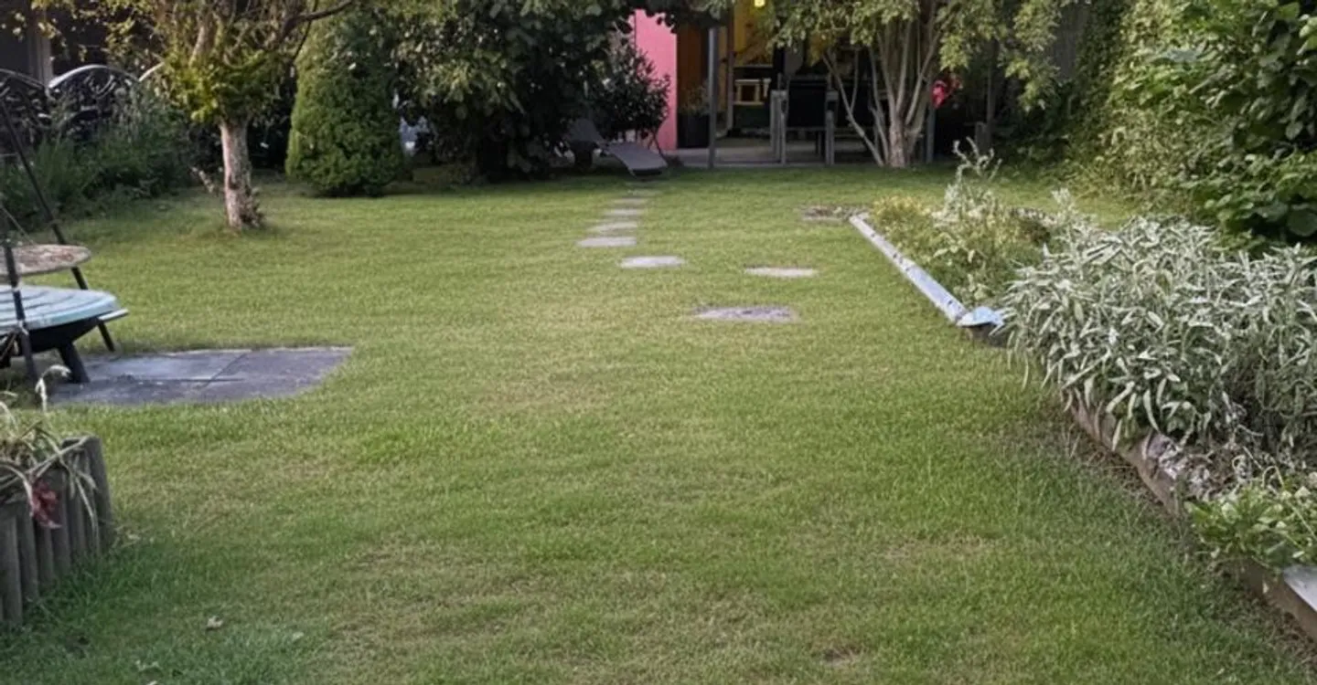 Cudrefin (nur einen Steinwurf vom See entfernt), sehr schöne Doppelhaushälfte mit 5,5 Zimmern und Garten - Foto 16 von 18