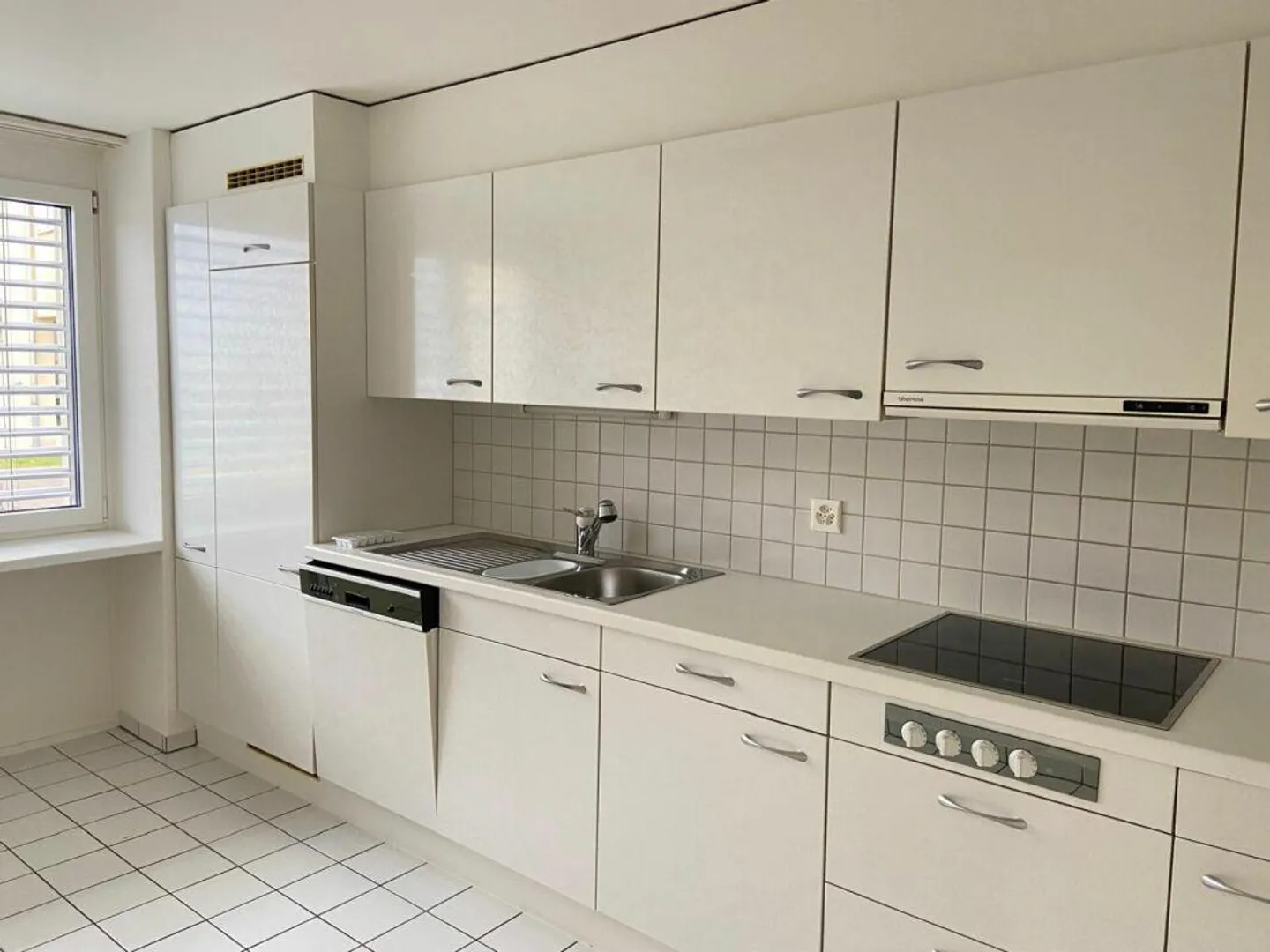 Ground floor apartment with lake view - Exclusive location between lake and ski area - Photo 3 of 13