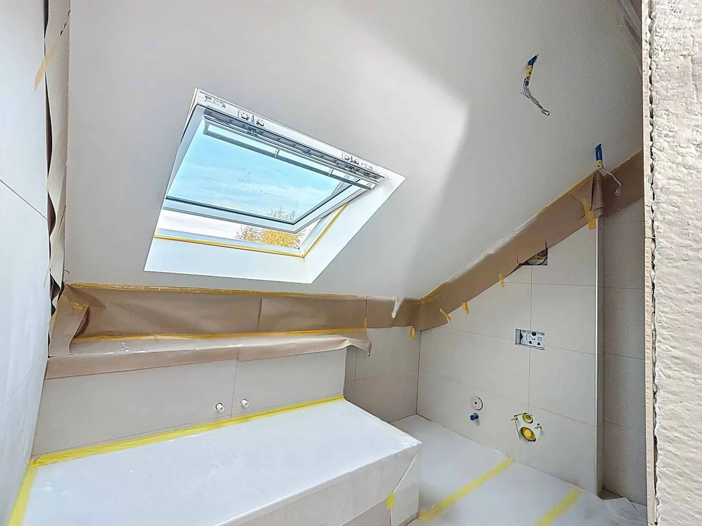 Semi-detached house for sale - Photo 9 of 12