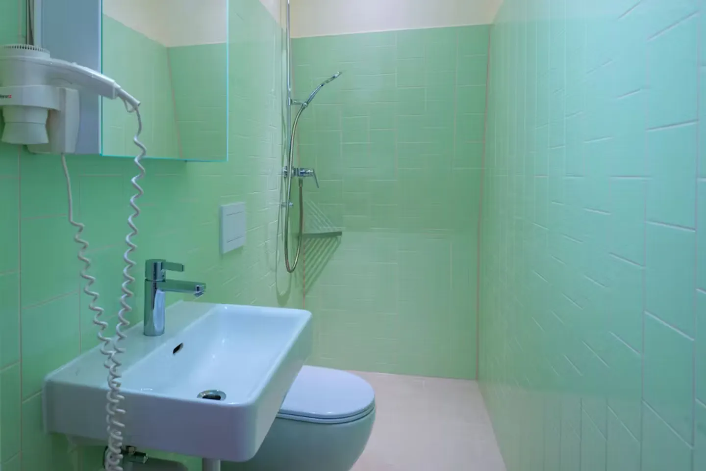 Apartment for rent - Photo 8 of 9