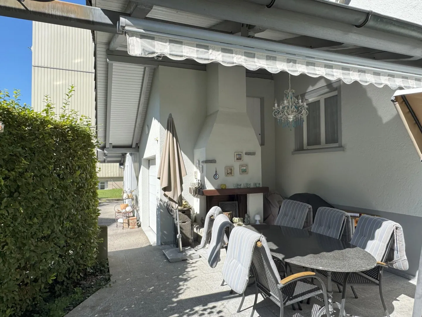 Casa 5 1/2 locali in vendita in una posizione molto centrale - Foto 4 di 15