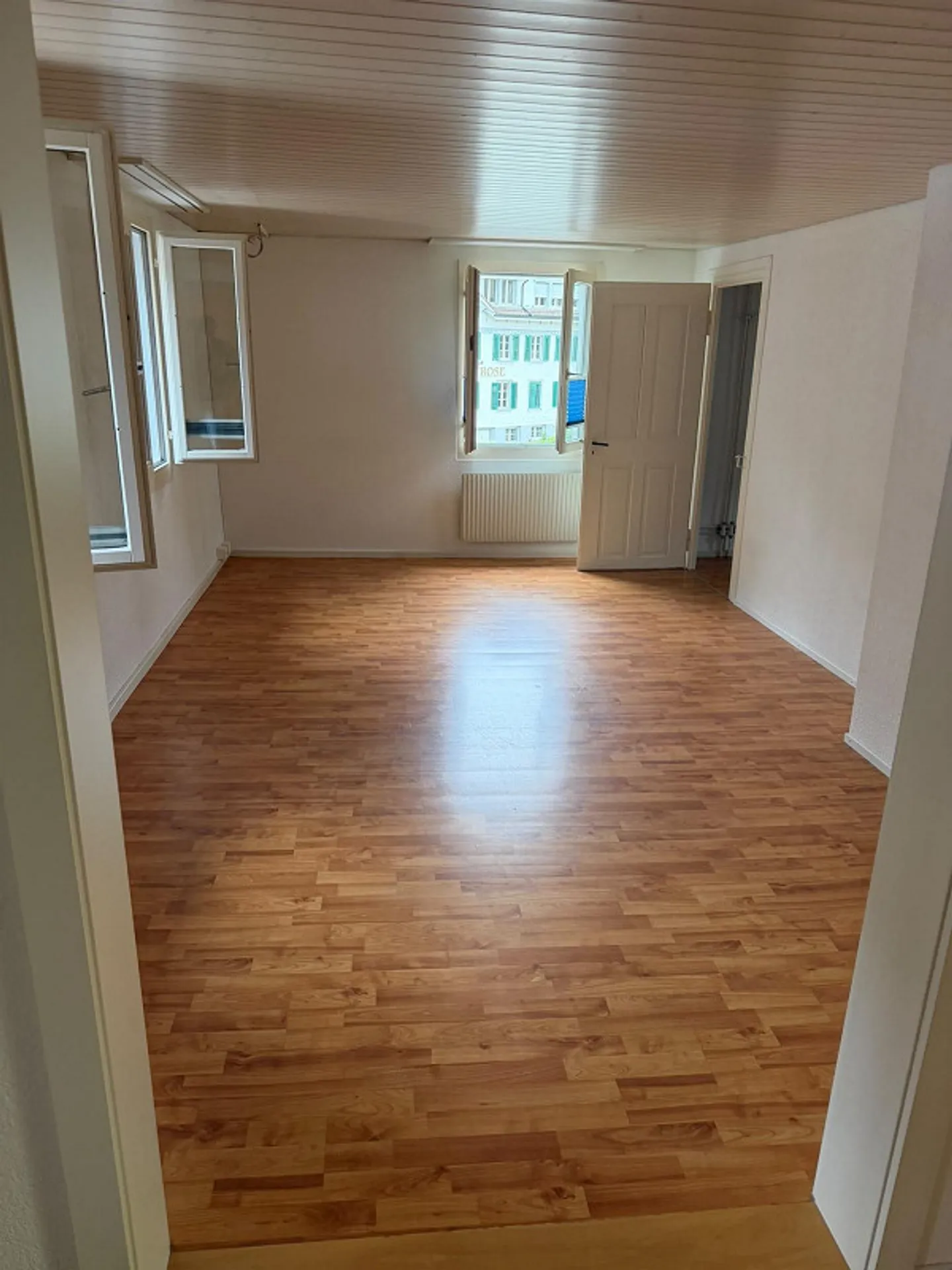 Attraktive Wohnung in Brunnen - Foto 3 von 4