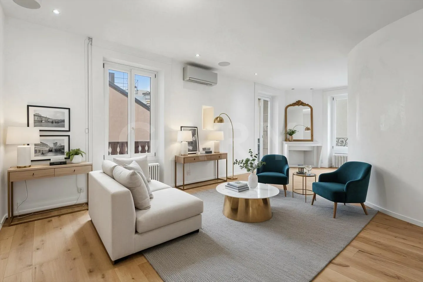 Magnificent prestige apartment with terrace - Photo 1 of 12