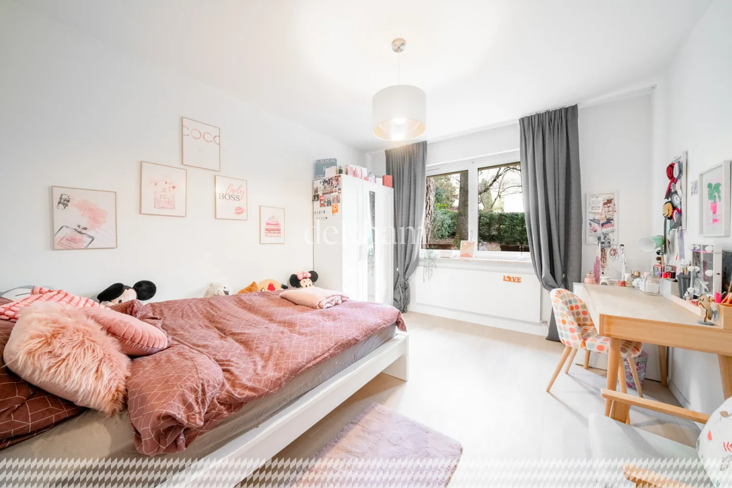 Apartment with 3.5 rooms and 135 m2 with garden - Photo 6 of 13