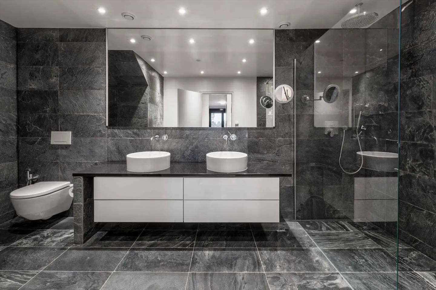 7-Zimmer-Wohnung - Foto 9 von 11