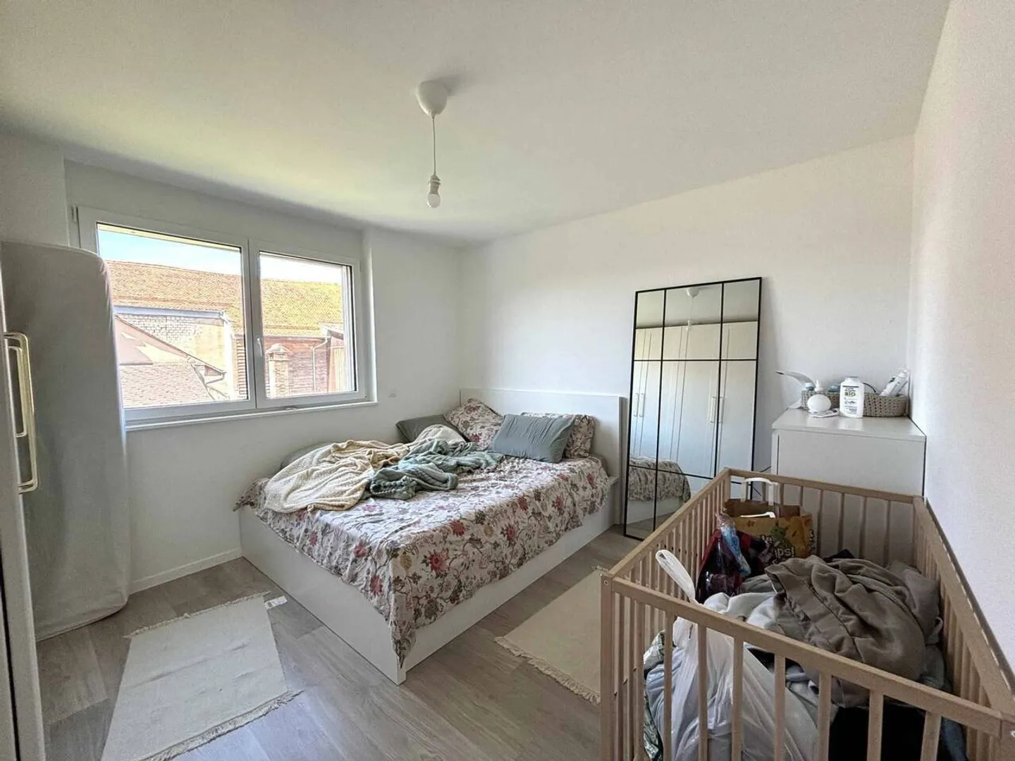 Super appartamento con balcone - Foto 4 di 5
