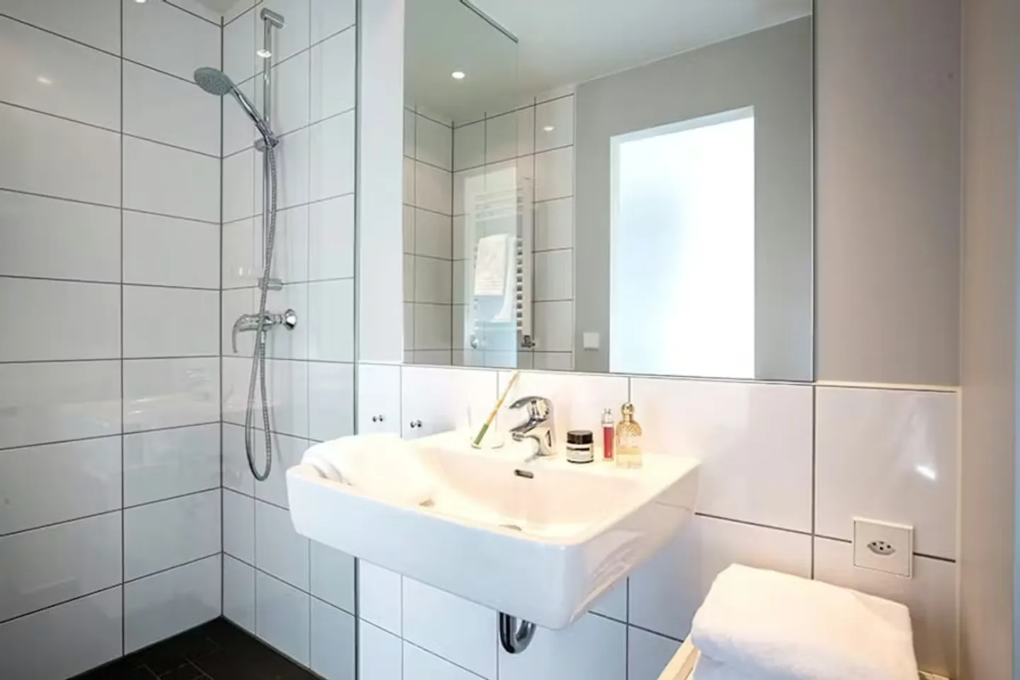 Apartment for rent - Photo 4 of 10