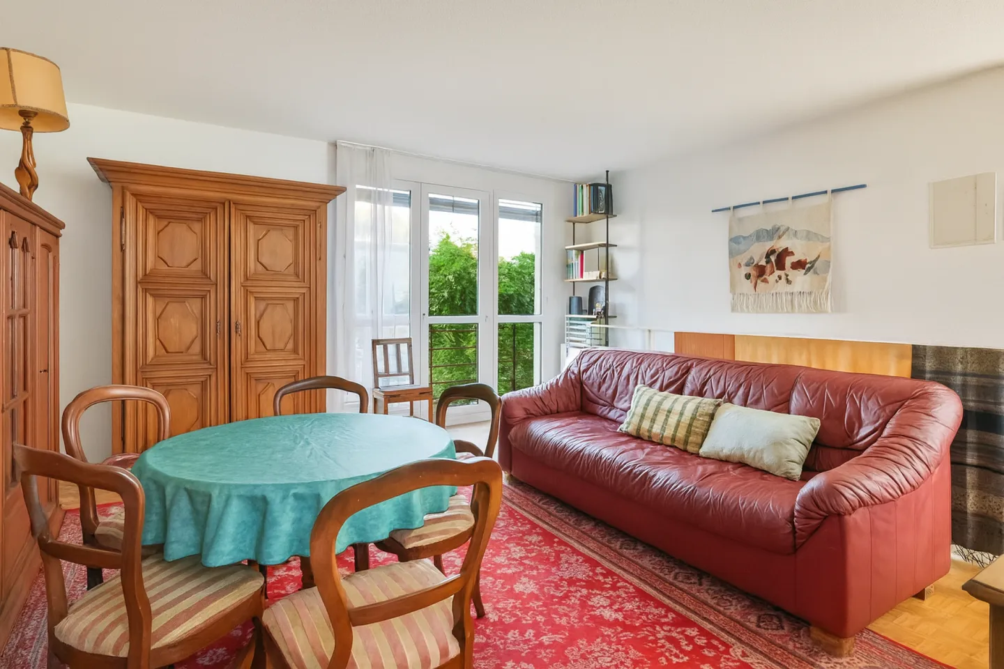 In vendita - Appartamento su 2 livelli di 5 locali con giardino a Thônex - Foto 2 di 11