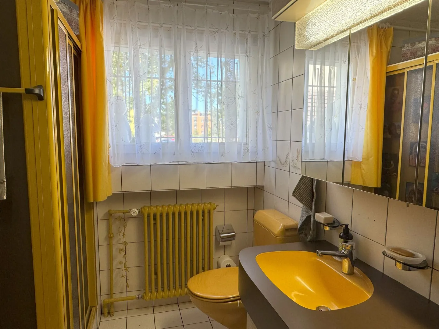 Casa 5 1/2 locali in vendita in una posizione molto centrale - Foto 9 di 15
