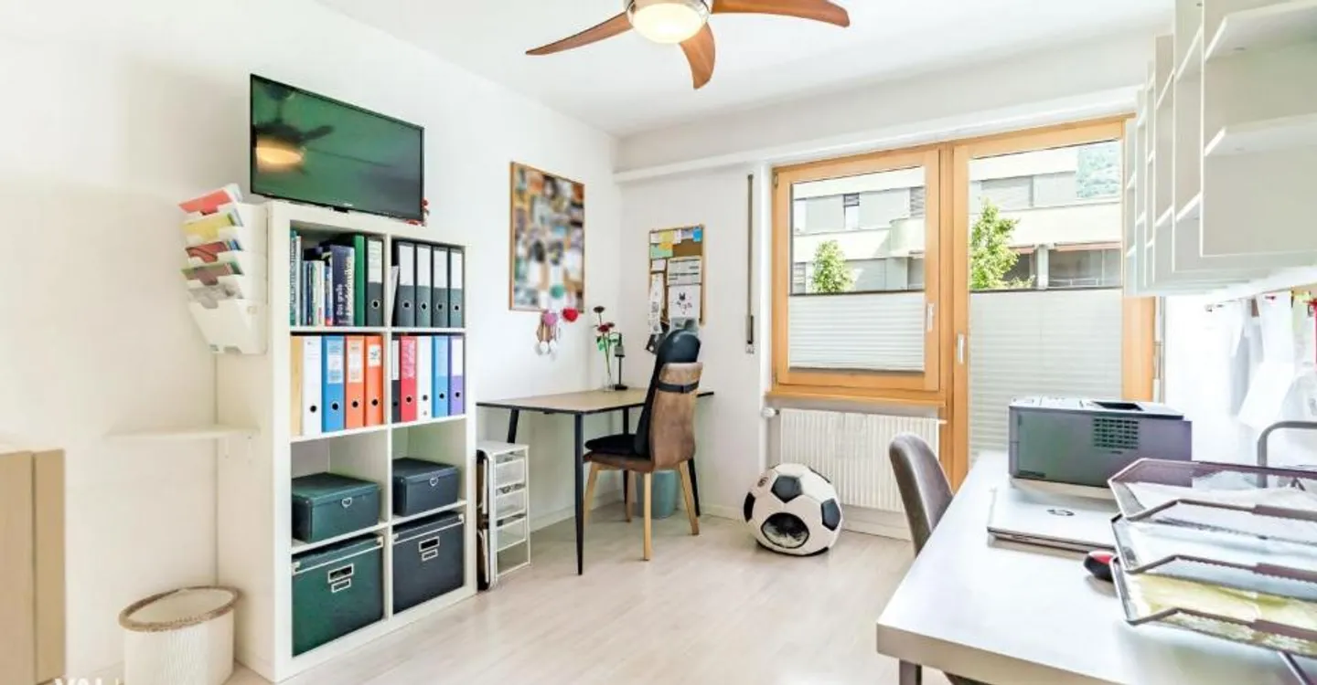 Modern 5.5-Room Living Experience in the Heart of Visp - Spacious, Central & Family-Friendly - Photo 10 of 12