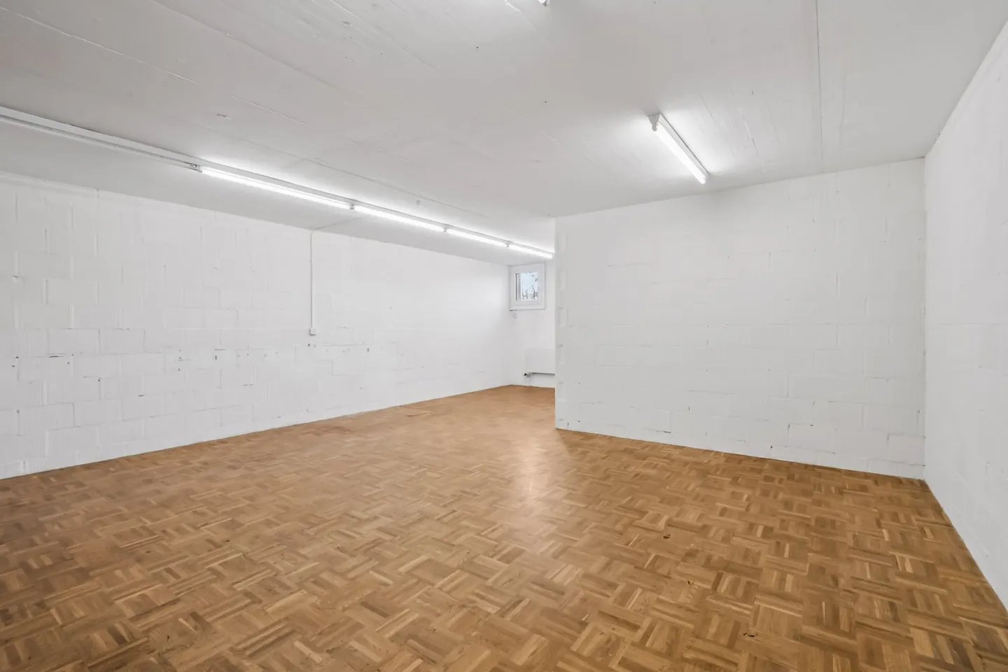 Ladenfläche an bester Lage in Bremgarten – Isenlaufstrasse 2 - Foto 4 von 10