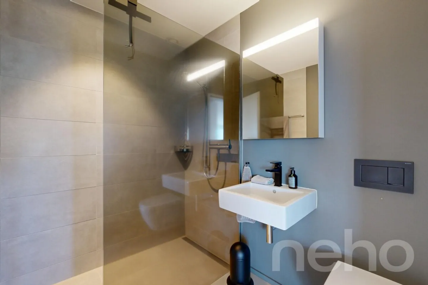Appartement Terrasse Stylé avec Vue - Photo 10 sur 12