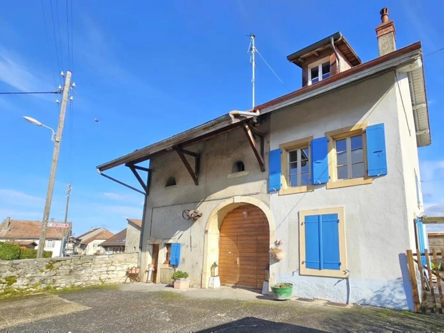 Village Barn with 2 Apartments - Photo 1 of 10