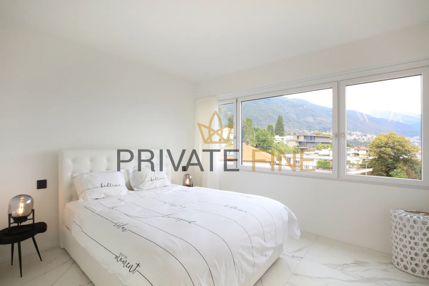 Stunning 3.5-room attic in a phenomenal location (02) - Photo 4 of 10