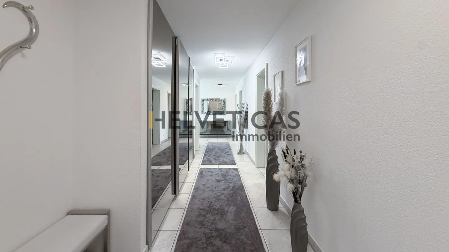 Exclusive 5.5-room apartment in Biel - Photo 10 of 15