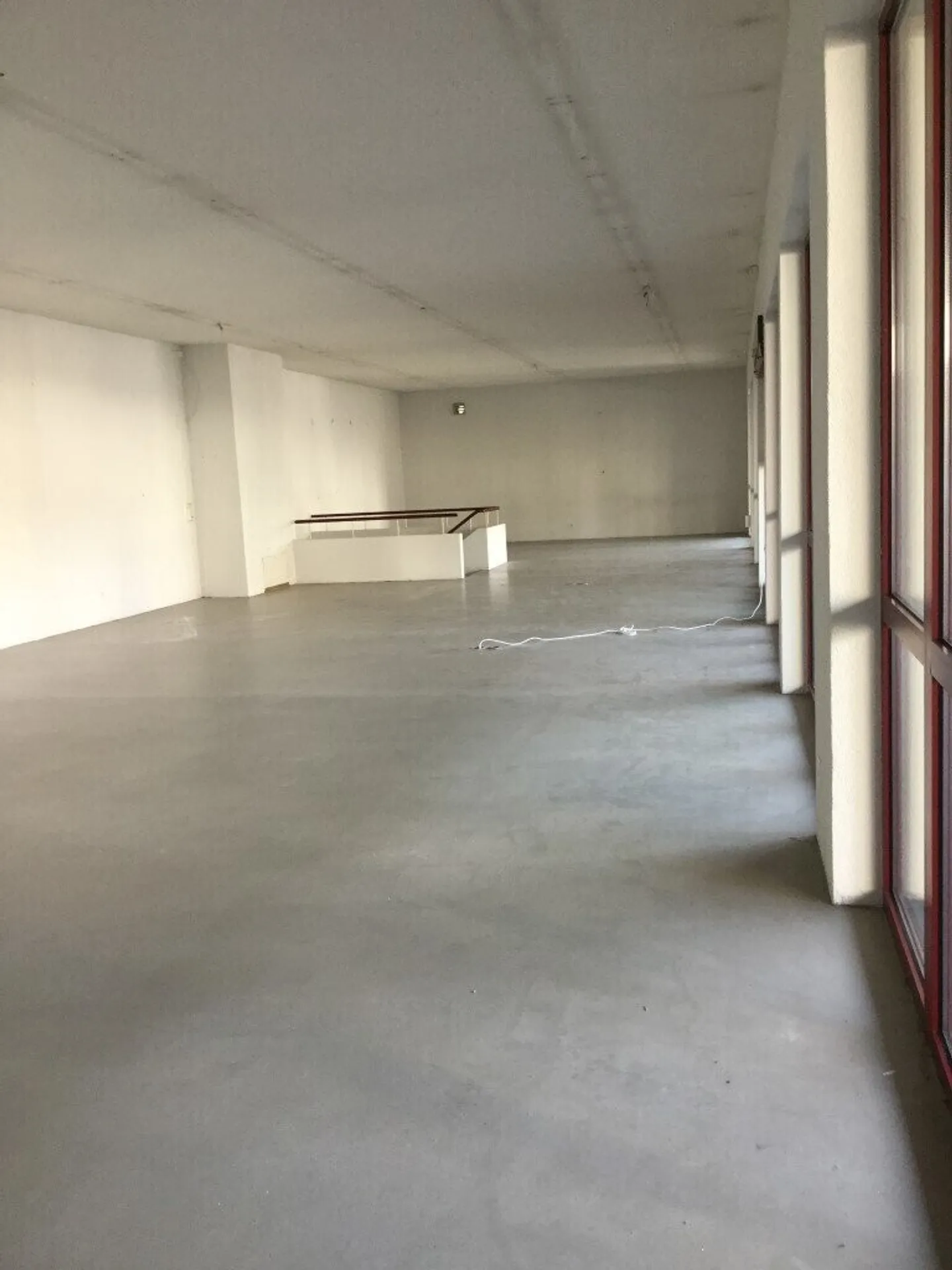 Attractive shop in the center of Bad Zurzach - Photo 6 of 7