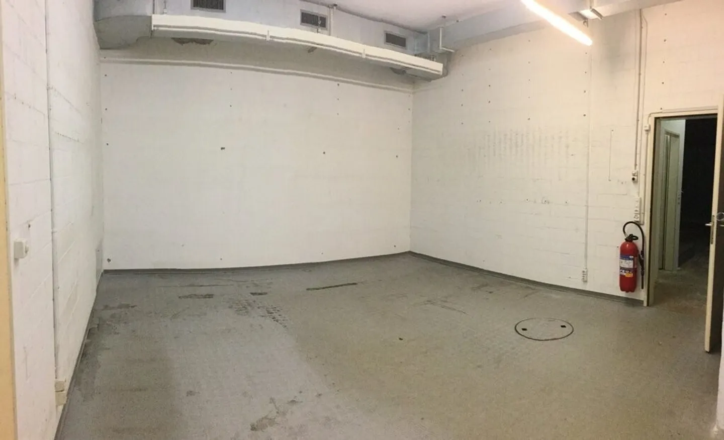 Attractive shop in the center of Bad Zurzach - Photo 7 of 7