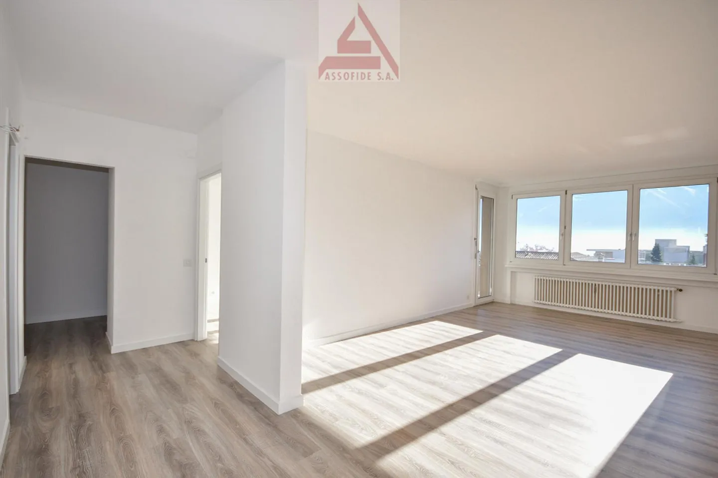 Helle 2.5-Zimmer Wohnung - Foto 3 von 6