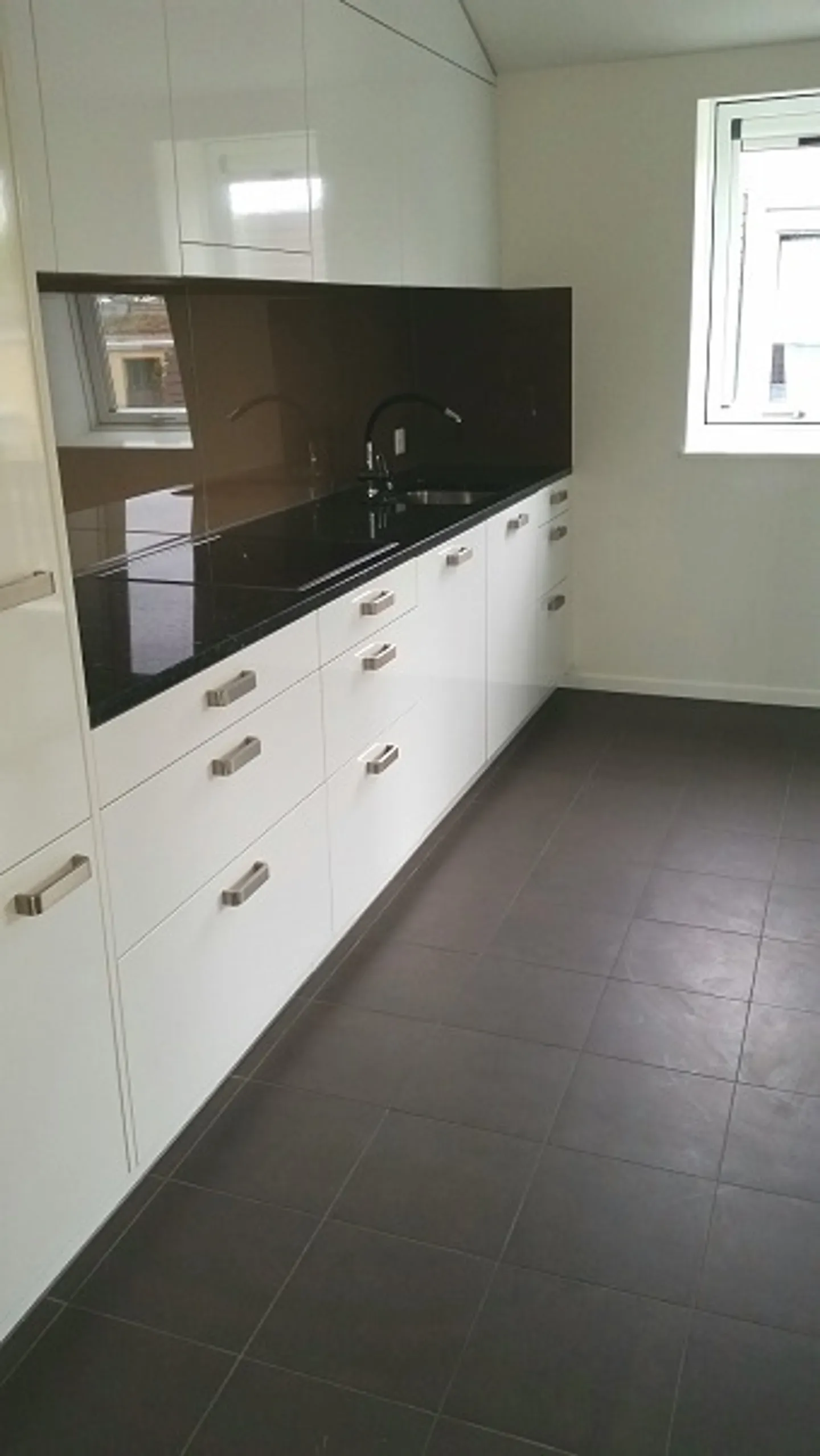 Moderne Wohnung auf der Allschwiler Höhe - Photo 2 of 6