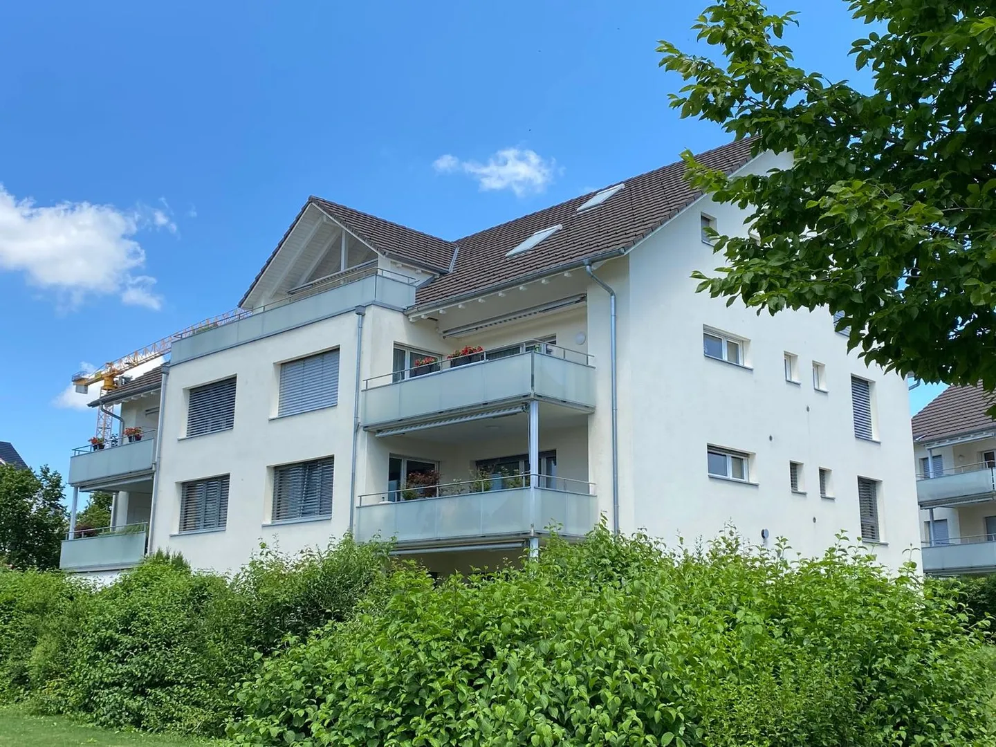 Moderne Wohnung mit grossem Balkon - Foto 1 von 11