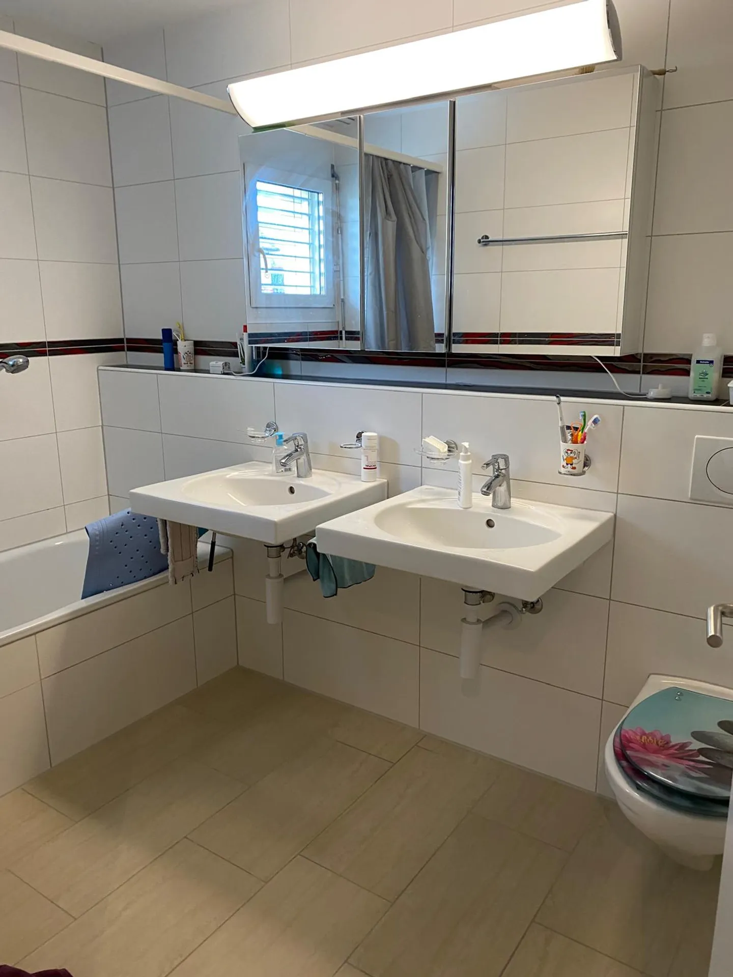 Moderne Wohnung mit grossem Balkon - Foto 5 von 11