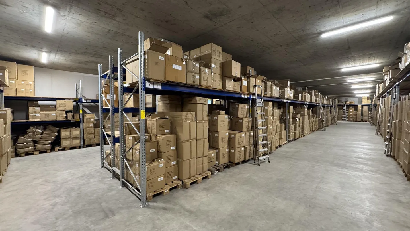 Zentrale Lagerfläche zu vermieten - Photo 6 sur 13