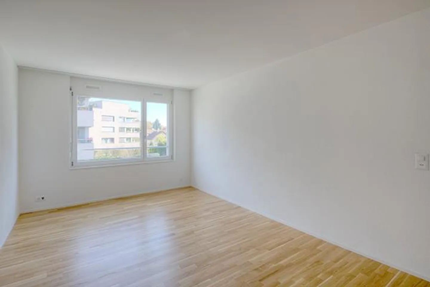 RENT WITHOUT DEPOSIT - You will feel at home here! - Photo 9 of 12