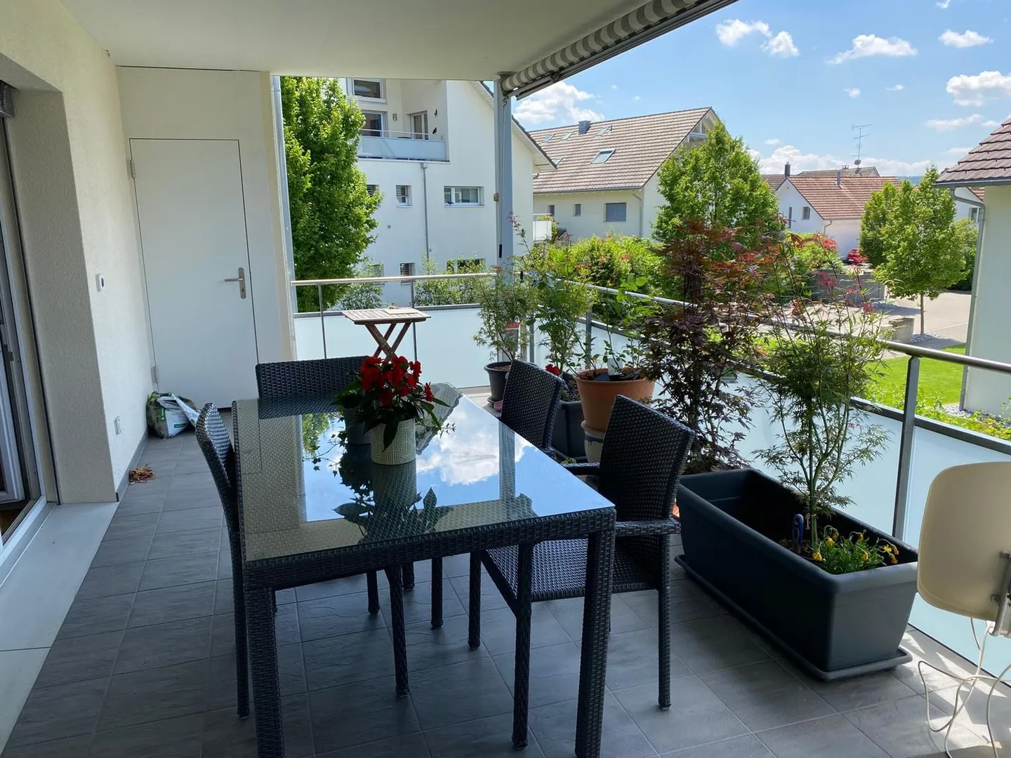 Moderne Wohnung mit grossem Balkon - Foto 9 von 11