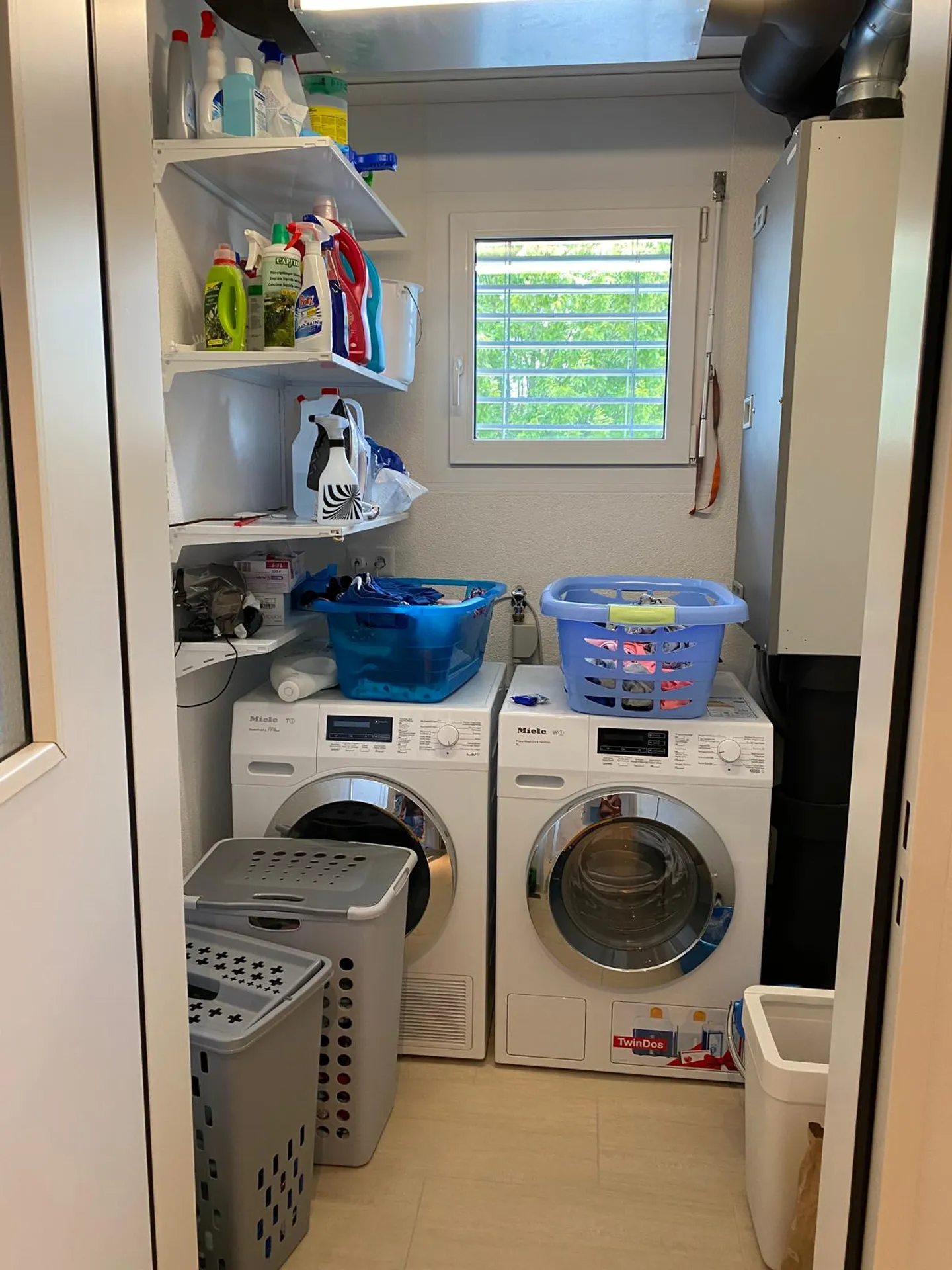 Moderne Wohnung mit grossem Balkon - Foto 11 von 11