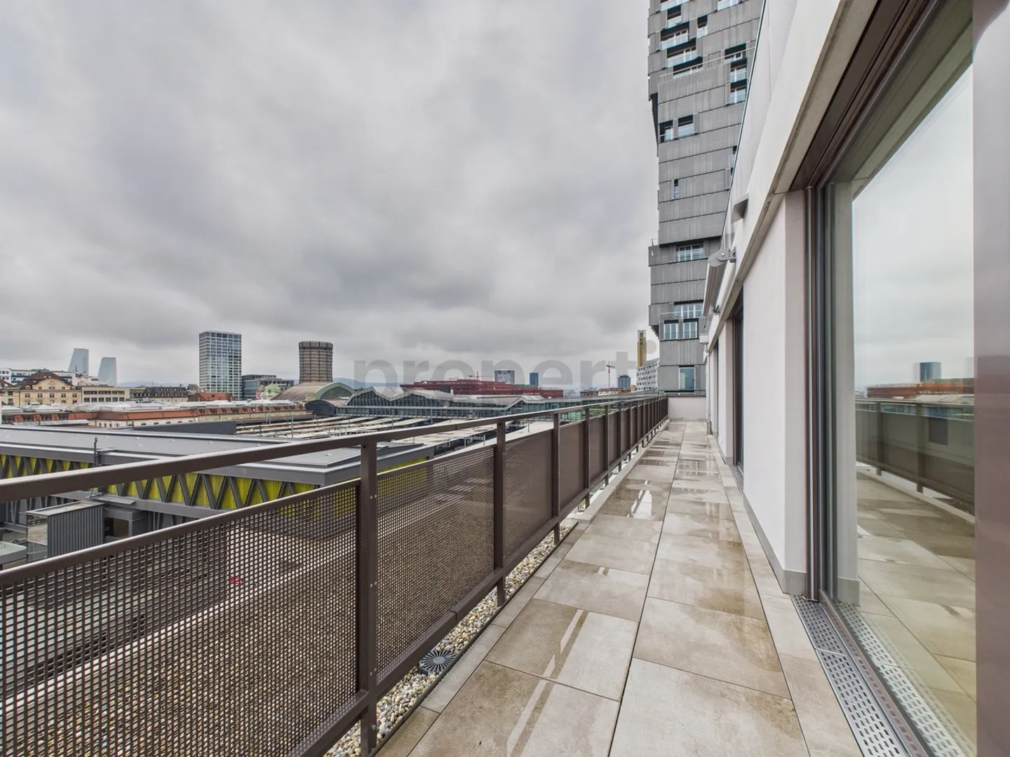 Moderne Wohnung mit Balkon, Basel - Foto 9 von 13