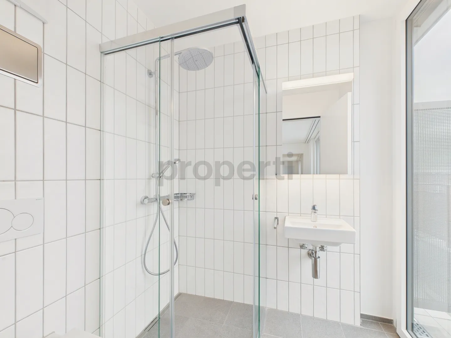 Moderne Wohnung mit Balkon, Basel - Foto 11 von 13