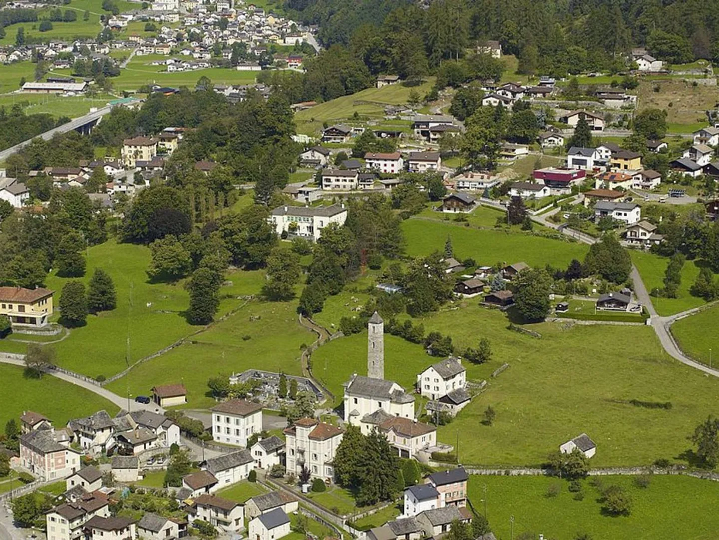 LA TUA CASA NELLA VALLE DEL SOLE - Foto 9 di 9