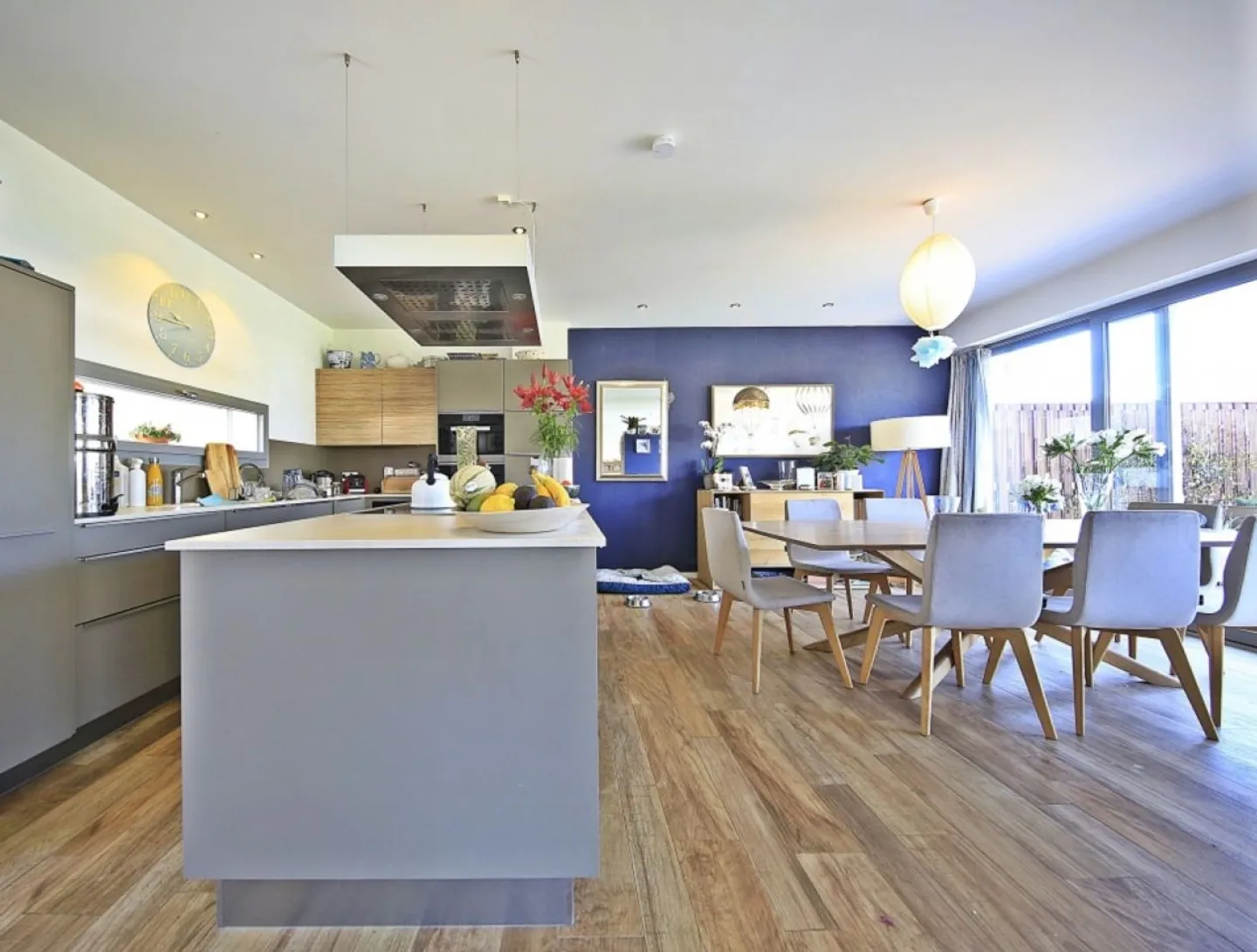 Magnificent villa 6.5p / 4 bedrooms + office / 3 bathrooms / garden and pool - Photo 3 of 11