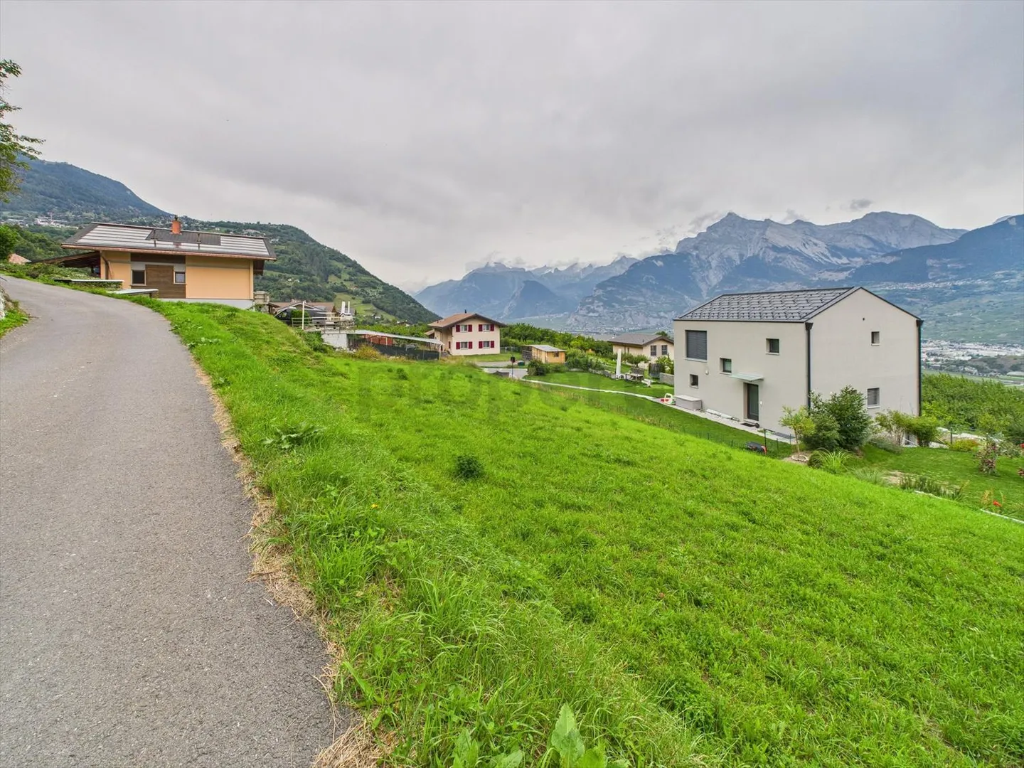 Magnifico lotto edificabile a Baar-Nendaz 840 m² con vista mozzafiato - Foto 1 di 7