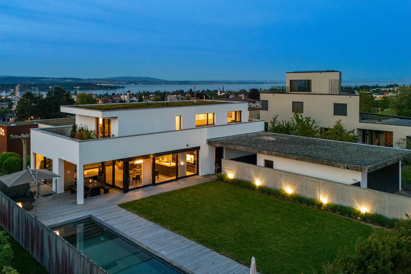 Loge above Lake Constance - Exclusive panoramic residence with unobstructed views - Photo 1 of 7