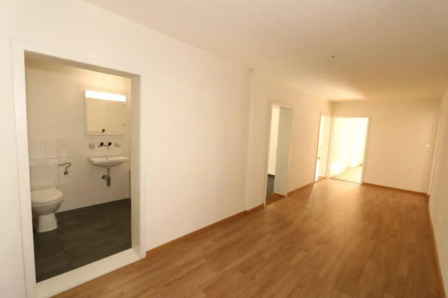 Modernes Apartment in Top-Lage - Foto 3 von 11