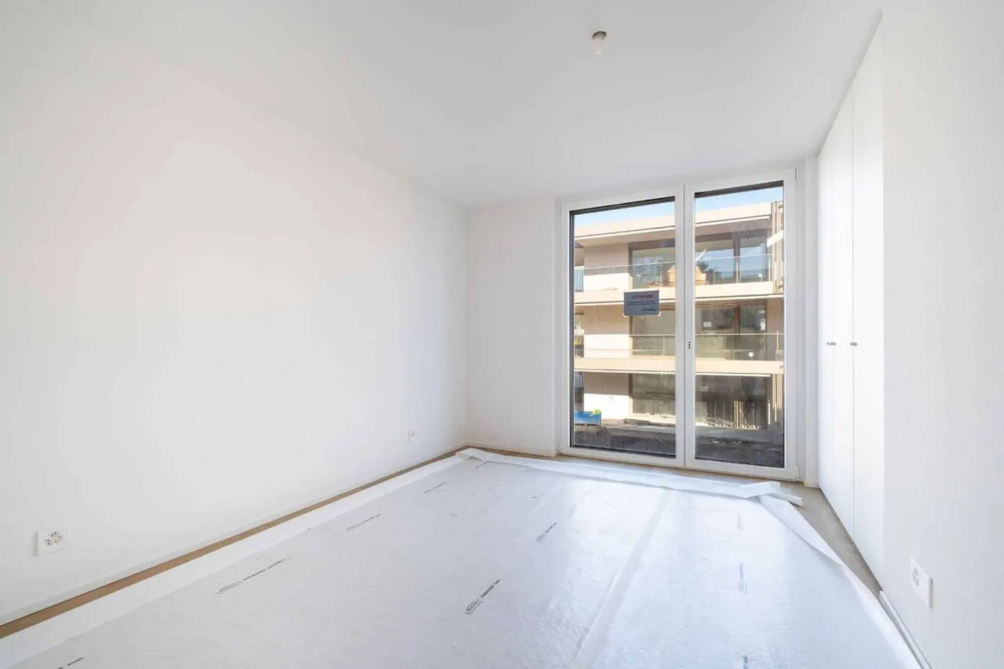 SURE HEARTTHROB MAGNIFICENT 4.5 ROOM NEW BUILD WITH BALCONY - Photo 8 of 10