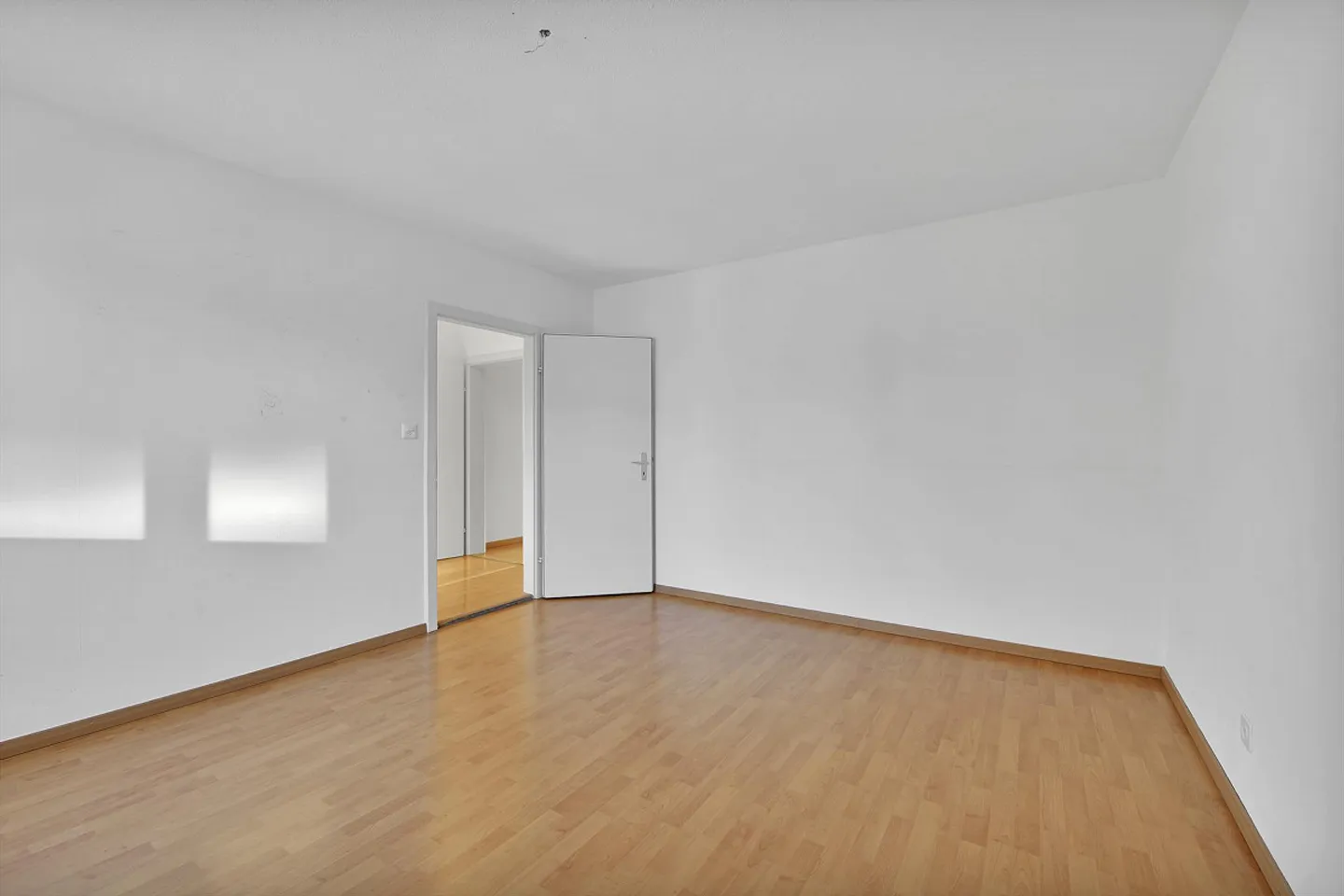 Here your family can feel at home! - Photo 6 of 8