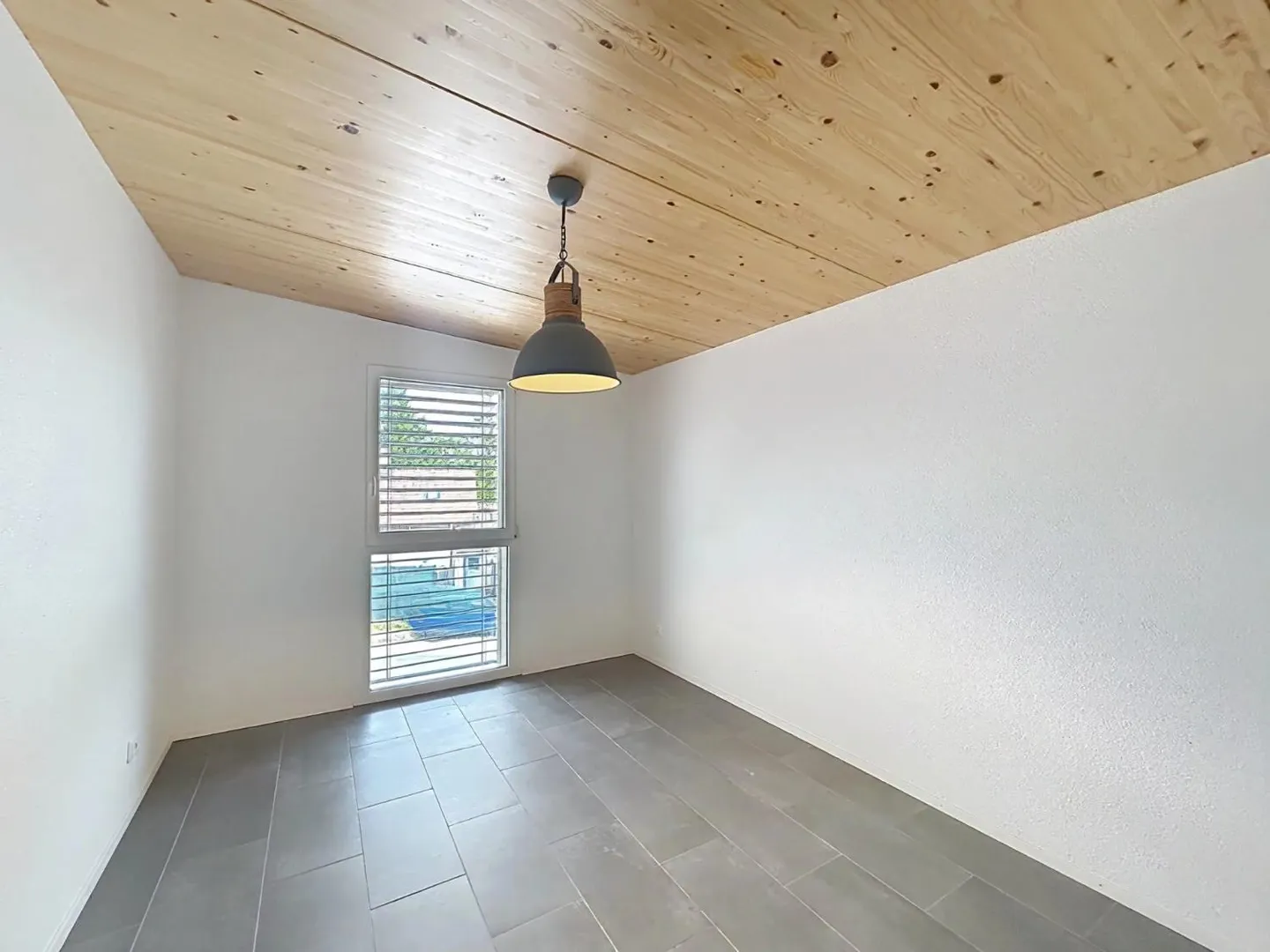 Villa contemporaine avec vue sur le lac - Photo 11 sur 12