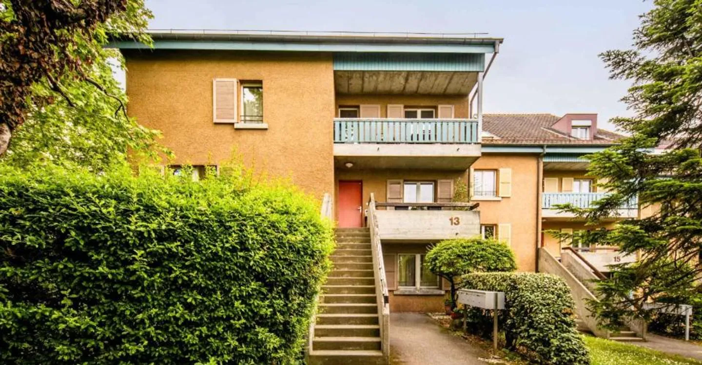 Edificio di rendimento - Foto 2 di 8