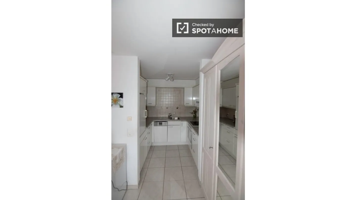 Appartamento in affitto - Foto 7 di 18