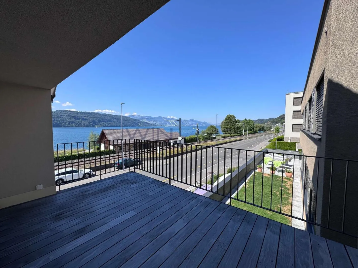 Bijou en maisonette directement au bord du lac de Zurich - Photo 4 sur 13