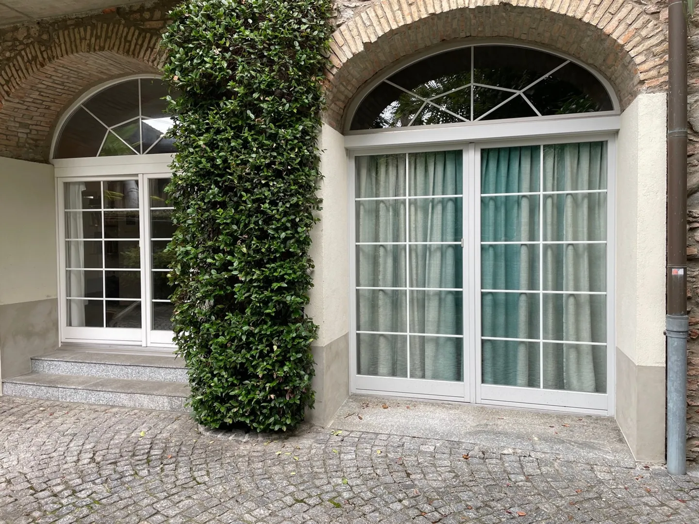 ANTICO E SIGNORILE PALAZZO - ANTIKES UND ELEGANTES HAUS - Foto 7 di 14