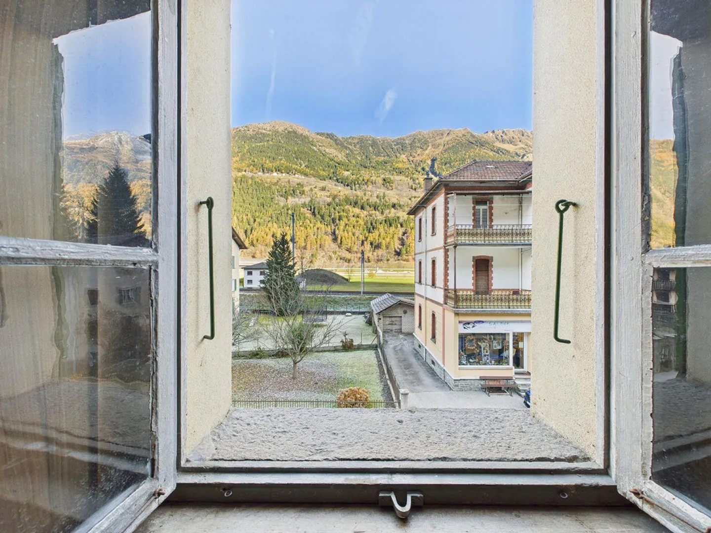 Traditionelles Haus mit großem und schönem Baugrundstück – Ambrì... - Foto 7 von 13