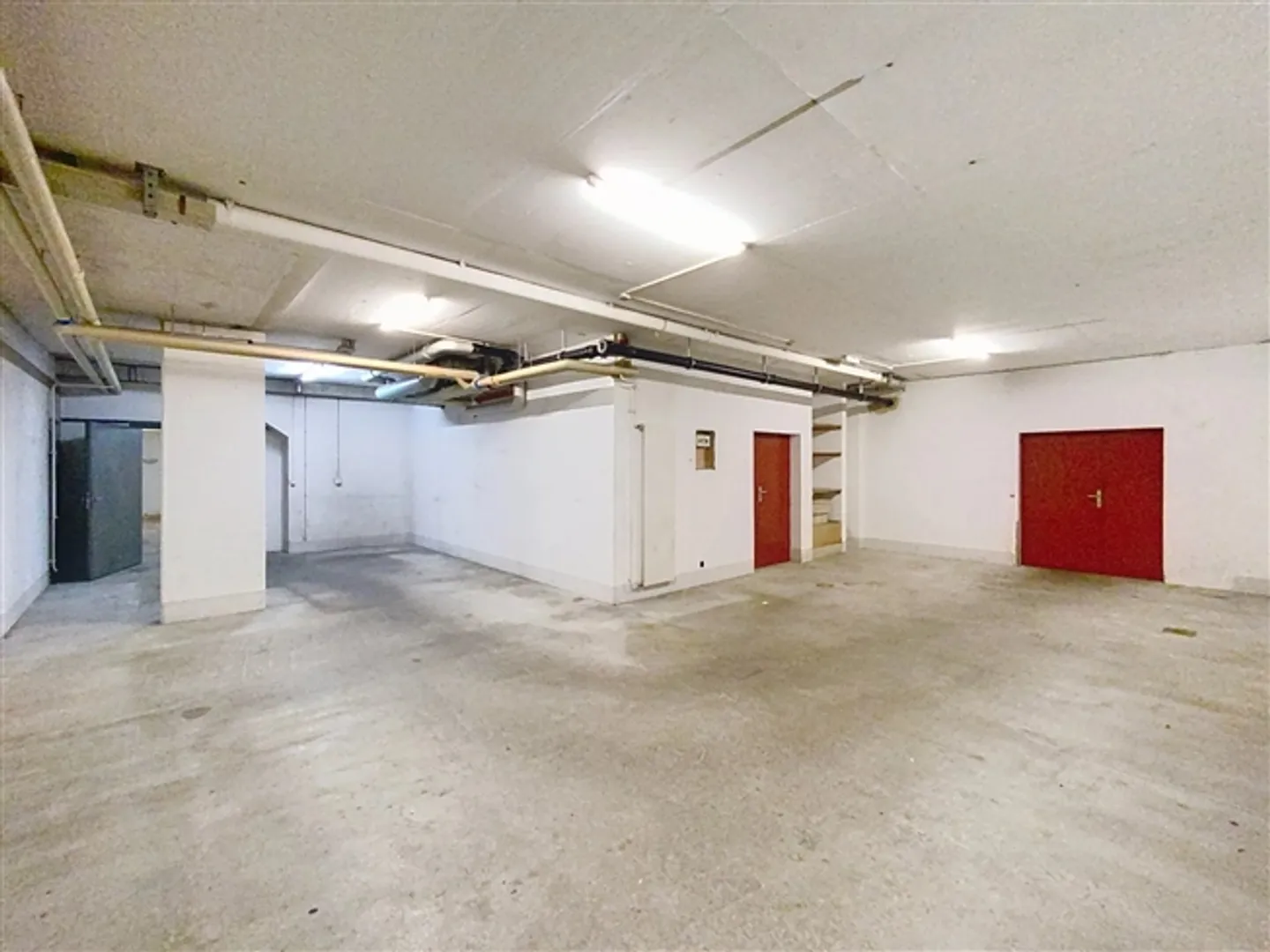 Belle passage spacieuse près des Nations - Photo 15 sur 15