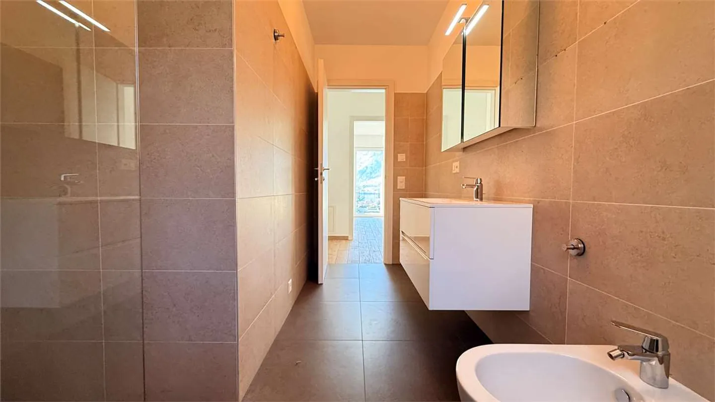 Appartement moderne avec vue sur le lac - Photo 20 sur 22