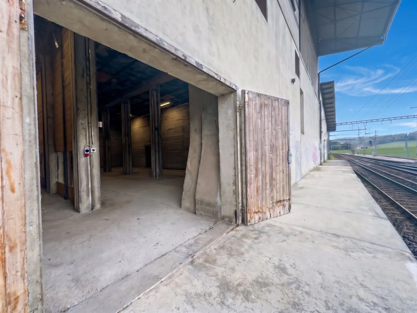 Espaces de stockage à louer - SEULEMENT 6.- / M3 - 1744 Chénens - Photo 3 sur 9